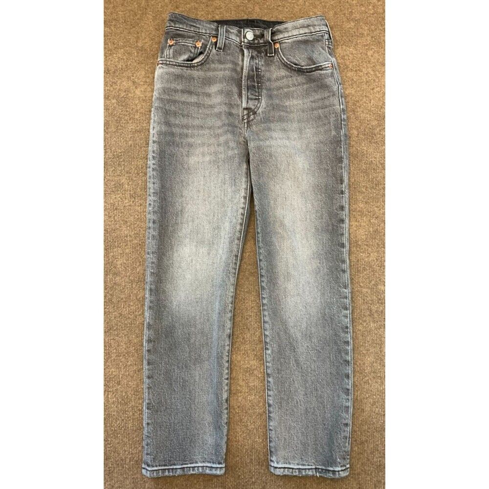 Levis Premium 501 Jeans Womens 24x26 Mid Rise Straight Leg Gray Wash Denim